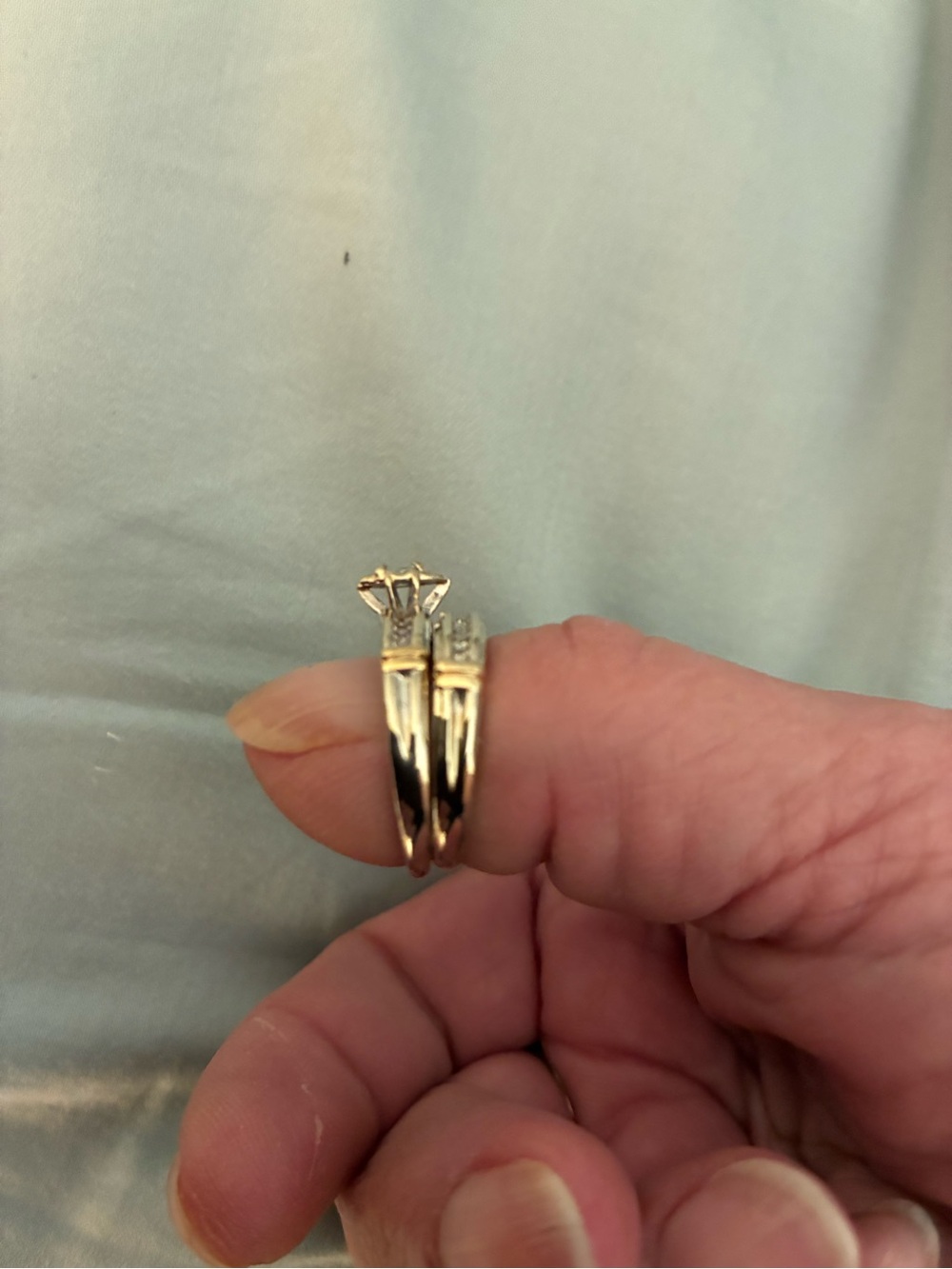 14k natural diamond engagement/wedding ring set - Picture 4 of 6